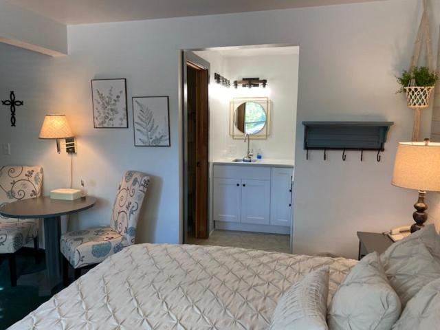 Moose Creek Lodge & Suites Cody Quarto foto